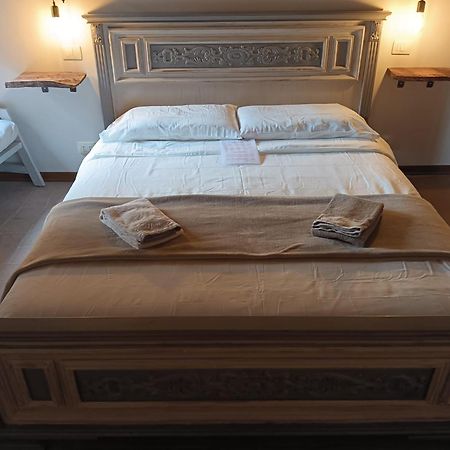 Casa Vacanze Castiglione - 4 Posti Letto Castiglione Della Valle Bagian luar foto