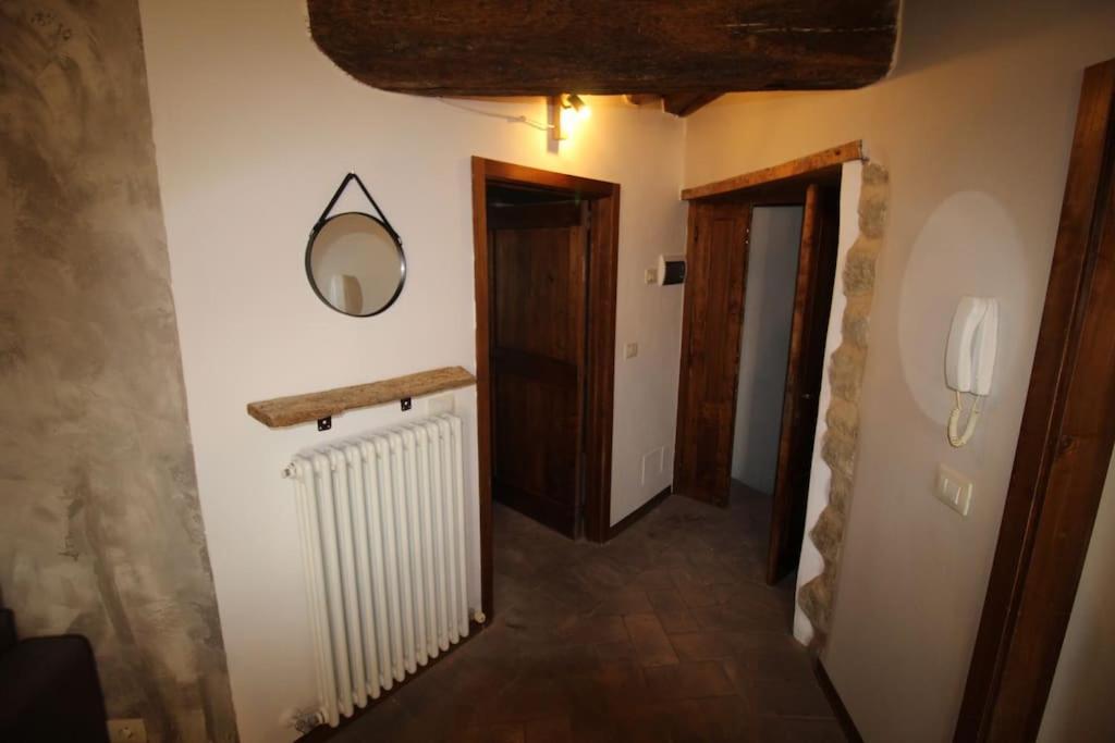 Casa Vacanze Castiglione - 4 Posti Letto Castiglione Della Valle Bagian luar foto