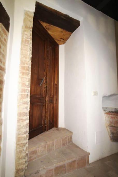 Casa Vacanze Castiglione - 4 Posti Letto Castiglione Della Valle Bagian luar foto
