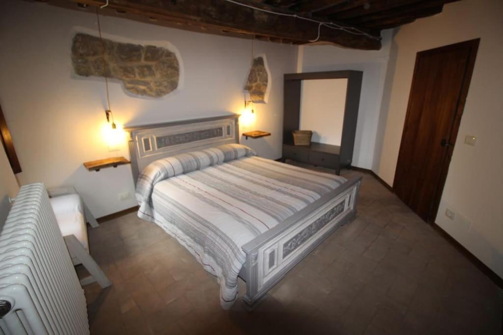 Casa Vacanze Castiglione - 4 Posti Letto Castiglione Della Valle Bagian luar foto